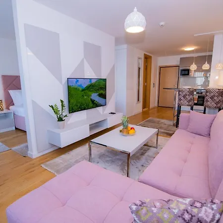River Walk Apartman *