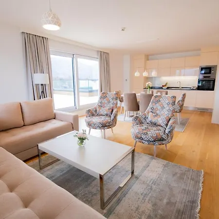 River Walk Apartment