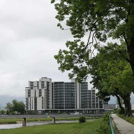 Apartment River Walk *