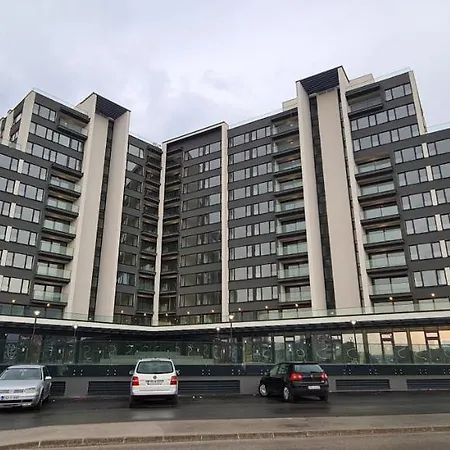 River Walk Apartment *